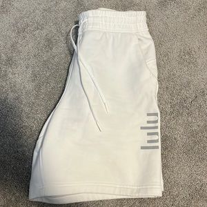 Lululemon Loungeful High Rise 7”